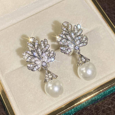 Leaf-shaped Earring Female Pearl Design